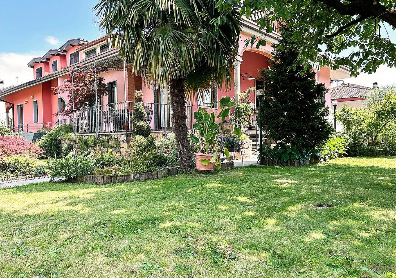 Appartement La Mansardina à Venegono Superiore Extérieur photo